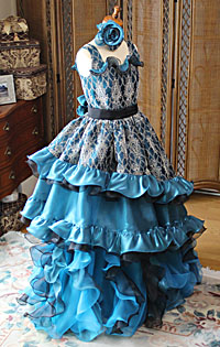 ピアノのコンチェルトドレス ブルー