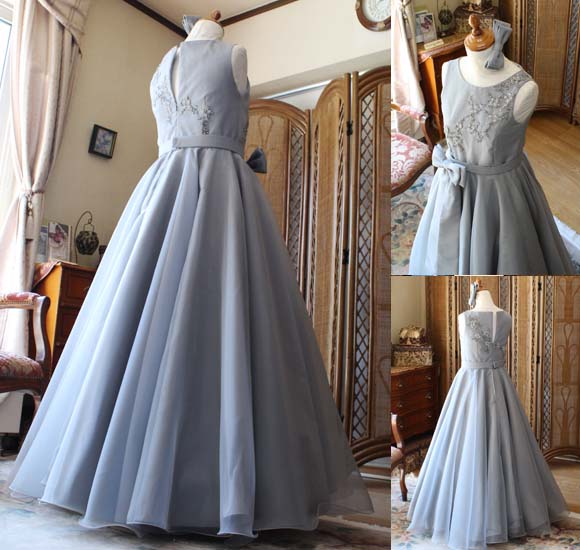 フレアスカート ドレスのデザイン