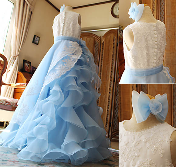 サイドのフリルスカート クルミボタン