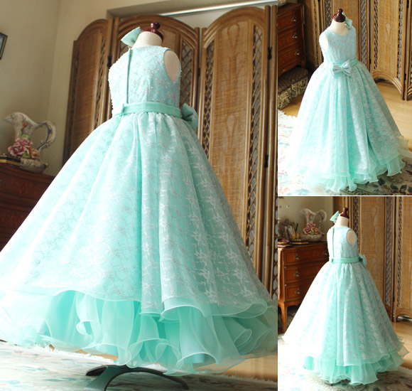 レースドレス スカートシルエット