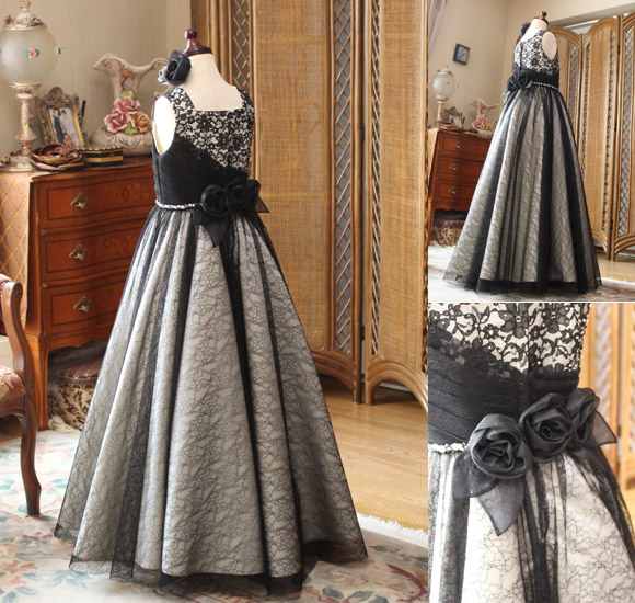 フレアAラインスカート バイオリンドレス コサージュデザイン