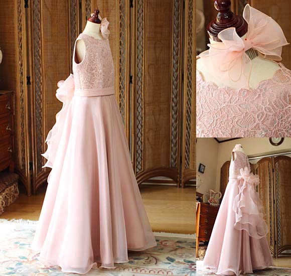 ドレス姿 フレアAラインスカート