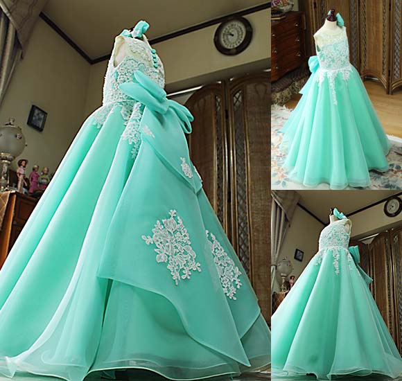 リボン ドレス デザイン シルエット