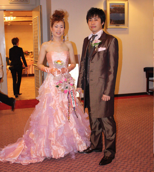 ピンクのマーメイドライン カクテルドレス オーダーメイド 北海道函館市にお住いの花嫁様ドレス